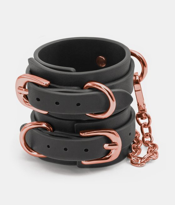 Bondage Couture pouta na ruce