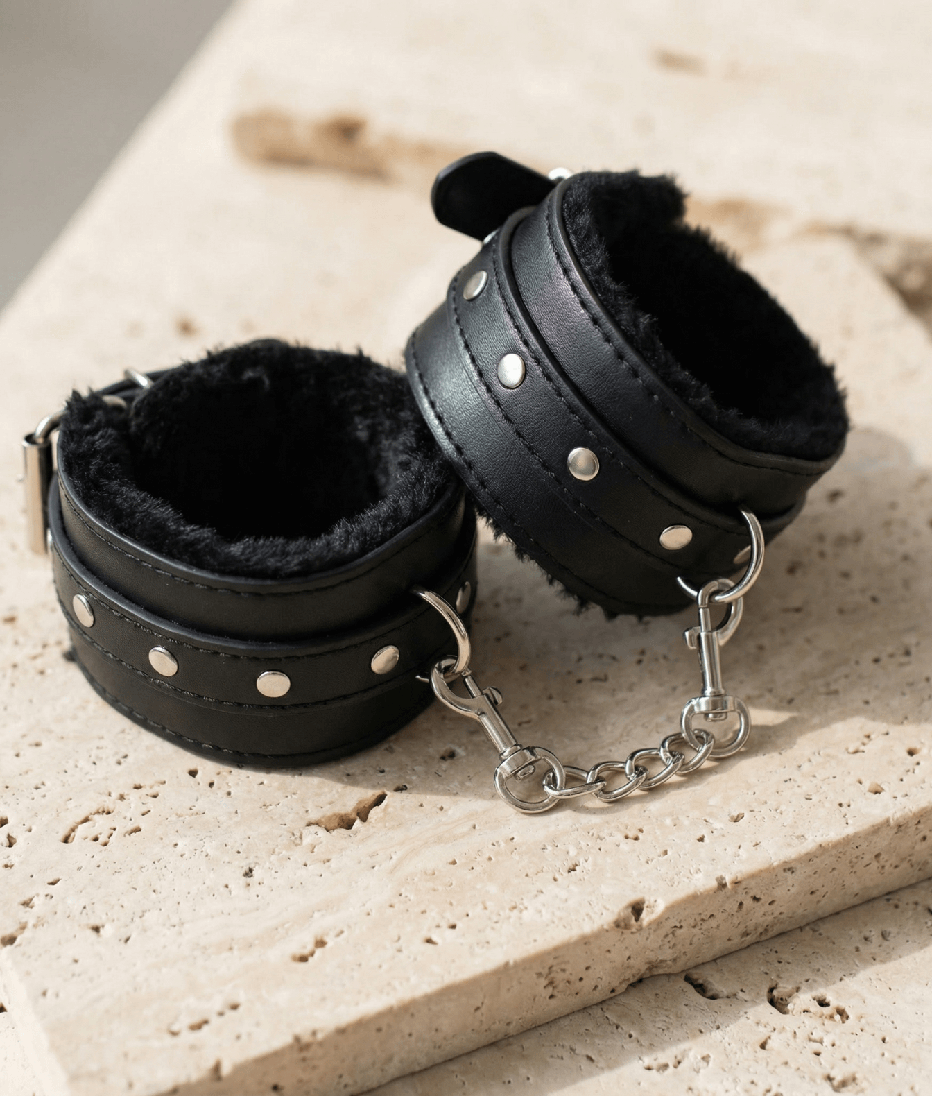 Mr. & Mrs. kajdanki futerkowe basic