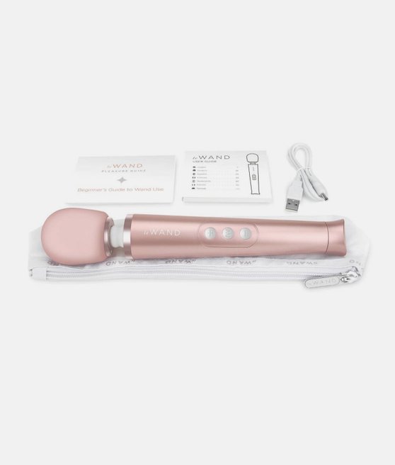 Le Wand Petite Rechargeable Vibrating Massager Rose Gold