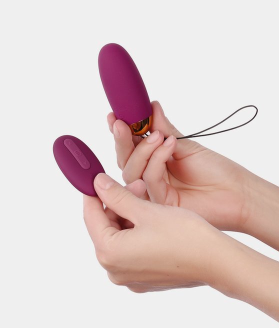 Svakom Elva Vibrating Egg Violet