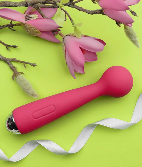 Svakom Emma Mini Wand Massager Plum Red