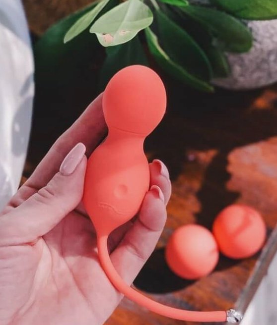 WeVibe Bloom by WeVibe Coral